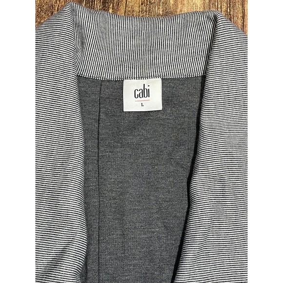Cabi drop off zip jacket size LARGE - Picture 3 of 5